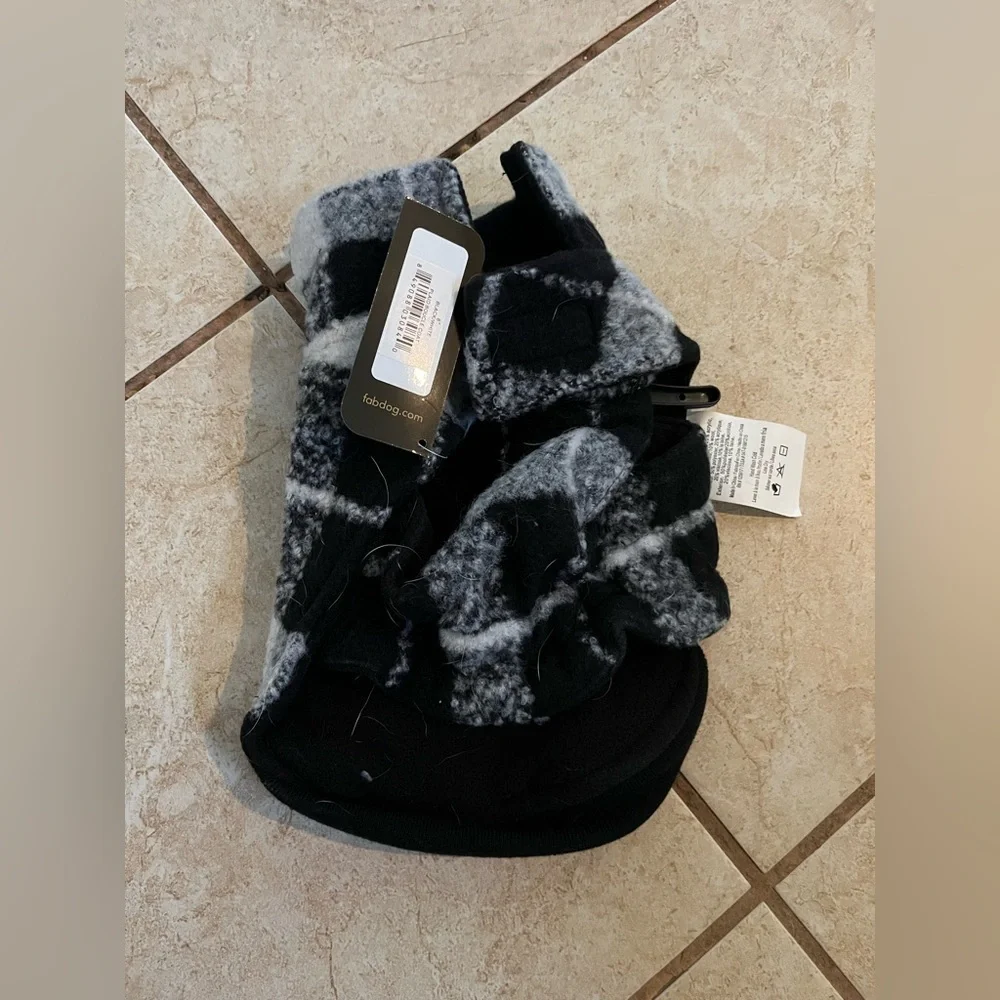 NEW Fabdog Black & White Plaid Boucle Coat 8”